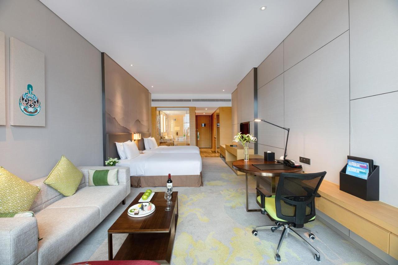 Holiday Inn Baoji Central By Ihg Екстер'єр фото