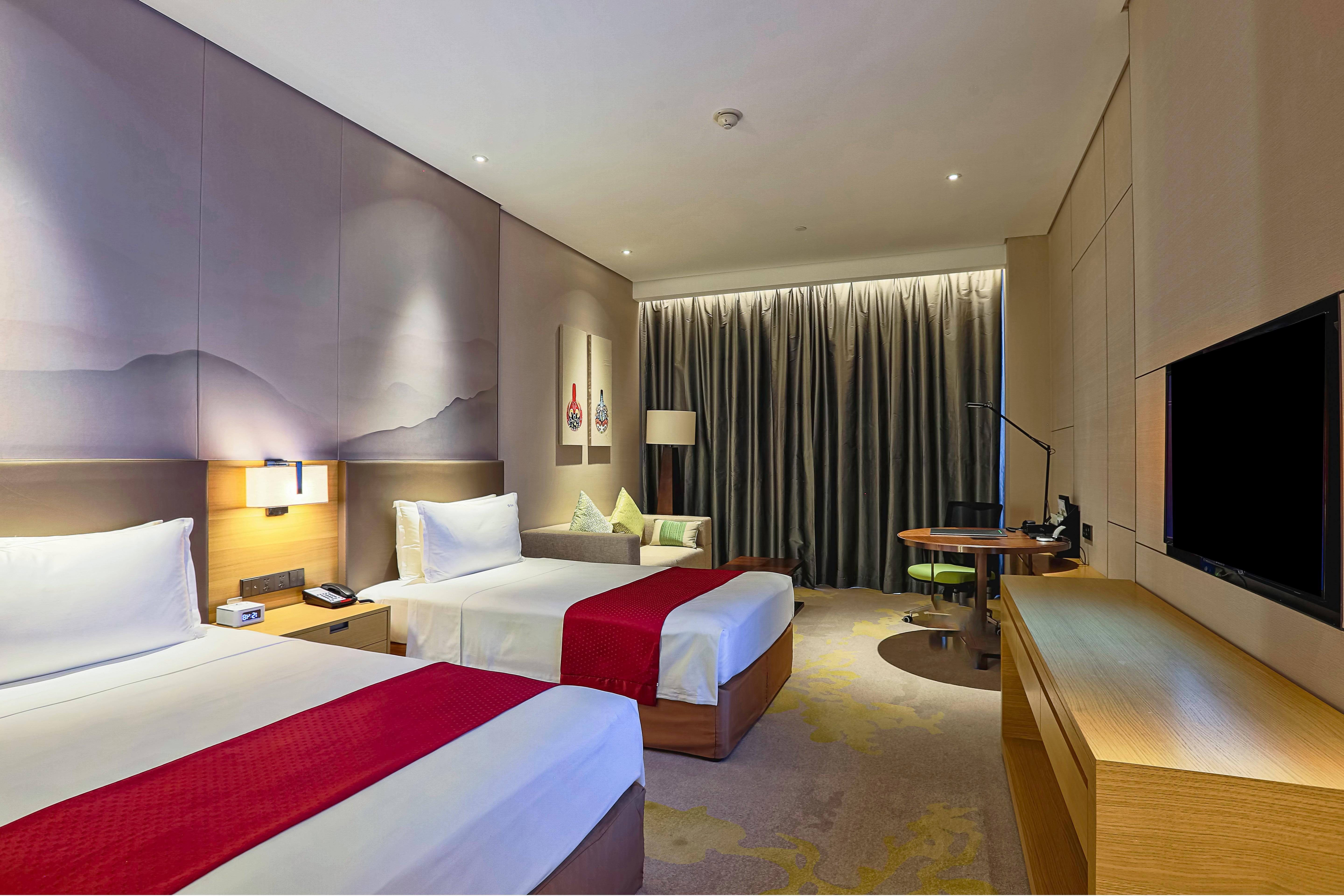 Holiday Inn Baoji Central By Ihg Екстер'єр фото