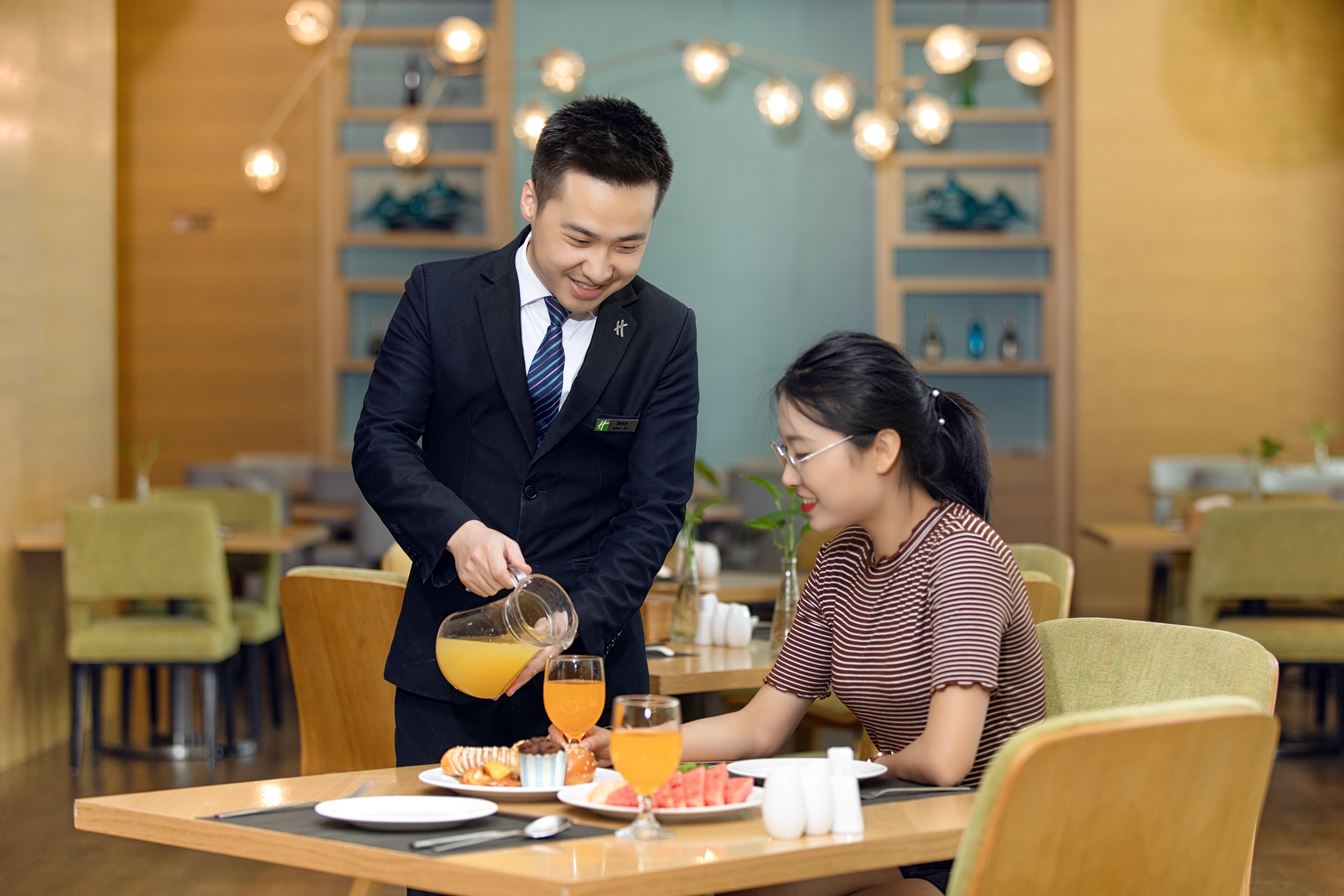 Holiday Inn Baoji Central By Ihg Екстер'єр фото